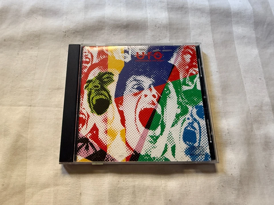 UFO - Strangers In The Night CD 1988 Chrysalis Original MSG Schenker OOP RARE Foto 1 de 3