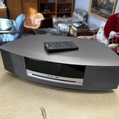 Bose Wave Music System Silver/Grey AM/FM Radio w/ Remote - Image 1 of 4