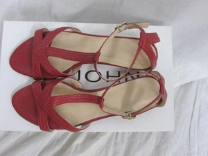 Sandalias St John Tejidas Zapatos Cuero Napa Rojo Talla 7 M Nuevas con Etiquetas $450 - Imagen 1 de 4