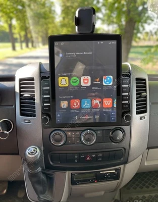 Android 14 CarPlay Car Radio GPS Stereo 9.7" For 2007-2018 Freightliner Sprinter - Image 1 of 4