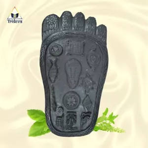 Charan Paduka Carved on Shaligram - Picture 1 of 3