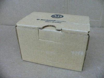 Relé de sobrecarga Allen Bradley 592-Cov16 - Imagem 1 de 3