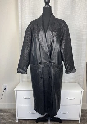 Sarah Taylor Collecions Elegant Black Double-Breasted Women's Coat! Small - Image 1 of 4