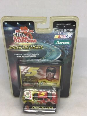 NIP 1999 Racing Champions Under The Lights #5 Terry Labonte  - Image 1 of 4