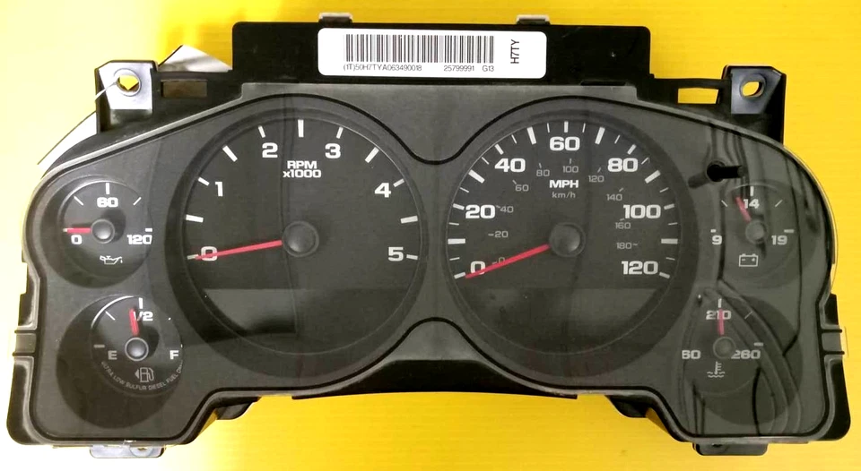 Cluster velocímetro Sierra 2500 250K reconstruido 07-12 GMC 25799991 Foto 1 de 1