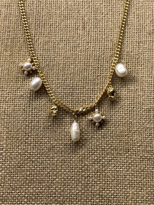 Collar Gargantilla Gargantilla Perla Romance Oscuro Inspirado en Asombro Oro Amarillo 14 KT Vermeil Foto 1 de 4