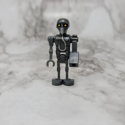 Lego 2-1B Medical Droid Minifigure Star Wars 8096 - Image 1 of 2