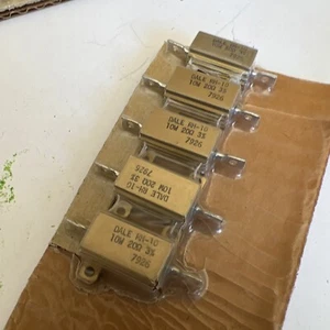Dale RH-10 20 Ohm 10 Watt  Metal  3% Power Resistor   New 5 Pack - Picture 1 of 12