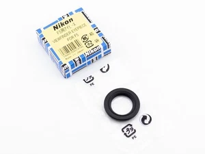 Nikon F5 View finder Eye Piece - Picture 1 of 3