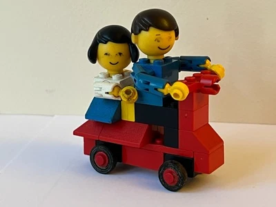 Lego 199 Scooter Vintage 1977 Jouet Ancien Avec Deux Figurines Moto Minifigs - Photo 1/4