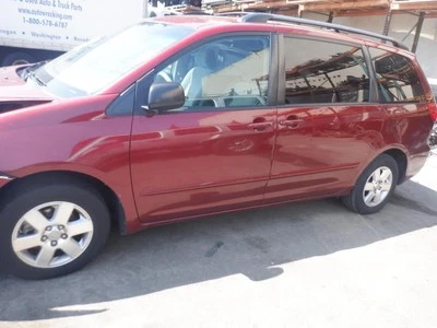 Used Ignition Switch fits: 2008 Toyota Sienna  Grade A - Image 1 of 4