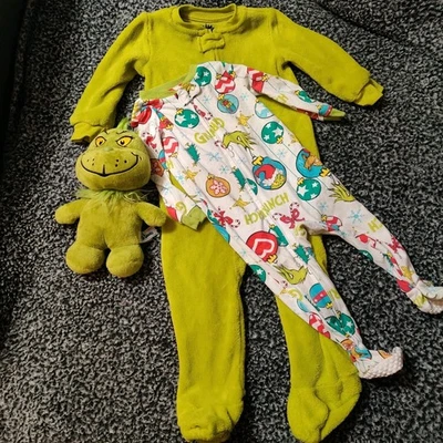 Juego de pijama Grinch 12 meses para dormir 3 piezas 18 meses y peluche Navidad  Foto 1 de 4