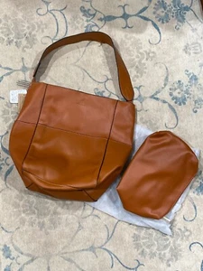 Free People Camel Bucket Hobo Vegan Leather With Pockets & Pouch Set 2012!! New - Picture 1 of 12