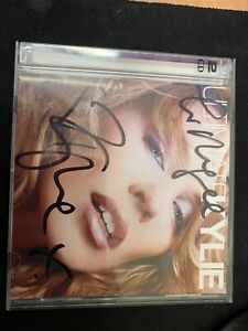 Kylie Minogue – Ultimate Kylie - Australian CD - Hand Signed Autograph 
