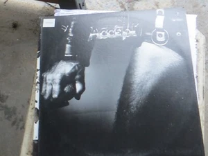 Accept - Balls To The Wall LP NEAR MINT - Picture 1 of 4