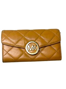 Michael Kors Women's Buttery Soft Leather Quilted Anagram Tan Wallet AP-1212 - Picture 1 of 22