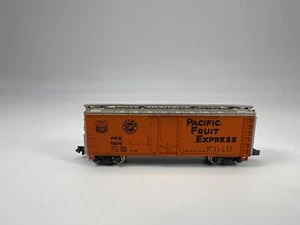 Con-Cor Scala N Southern Pacific Fruit Express PFE #78676 Box Auto - Foto 1 di 6
