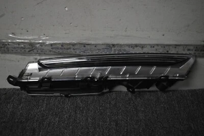 2019-2020 PORSCHE CAYENNE S DAYTIME RUNNING LIGHT LEFT SIDE FACTORY OEM - Image 1 of 4