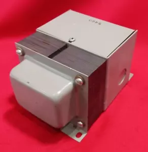 88-100 Trasformatore per uso generale 120V 50/60HZ 100W @24V - Foto 1 di 3