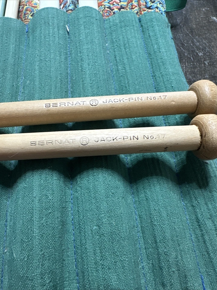 Lote al por mayor de agujas de tejer de madera Bernat vintage plástico aluminio Foto 1 de 4