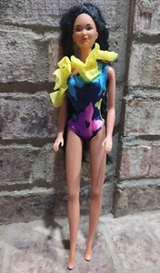 Barbie lange schwarze Haare Hong Kong Vintage Mattel Kira Mika Puppe Tropical Badeanzug - Bild 1 von 20