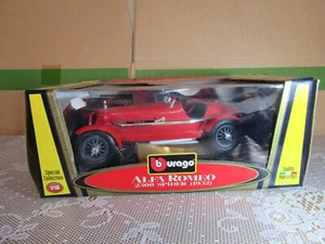 A24 Vintage Burago 3008 Italia Alfa Romeo 2300 Ragno 1932 Rosso 1:18 + Scatola - Foto 1 di 24