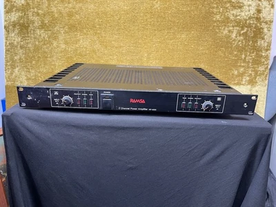Amplificador de potencia de 2 canales Panasonic Ramsa WP-9055 Foto 1 de 4