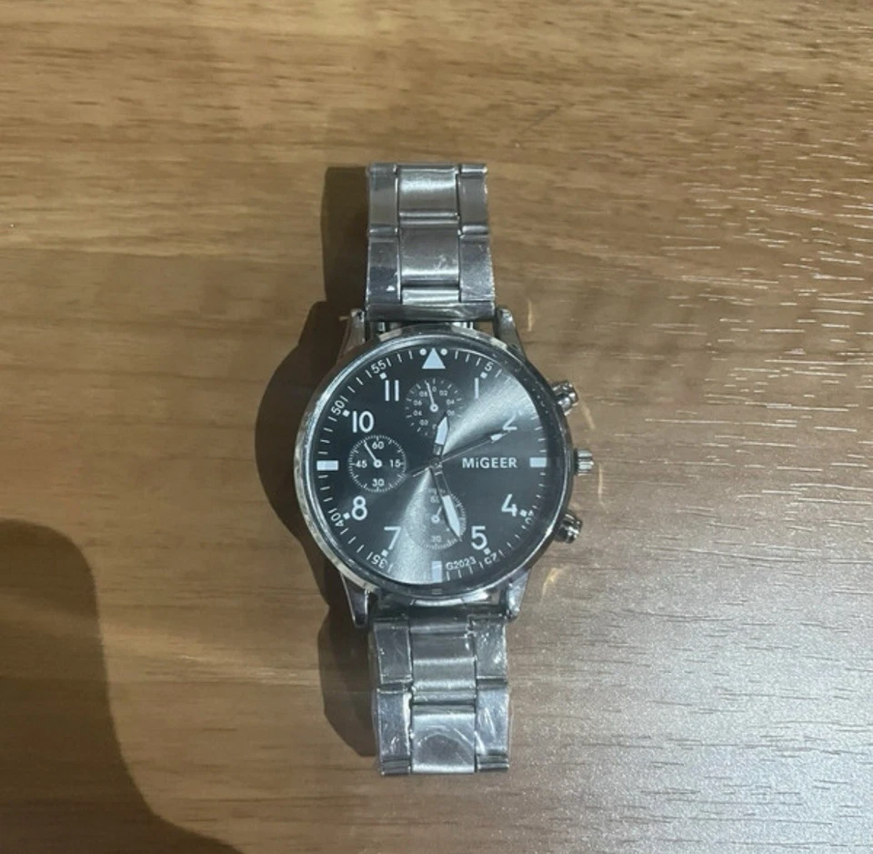 Nuevo reloj pulsera de cuarzo analógico de acero inoxidable cristal para hombre en plata Foto 1 de 4