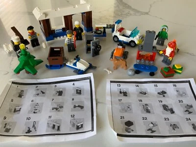 LEGO CITY 7553 Advent Calendar 2011 Adult Owned Complete No Box - Image 1 of 4