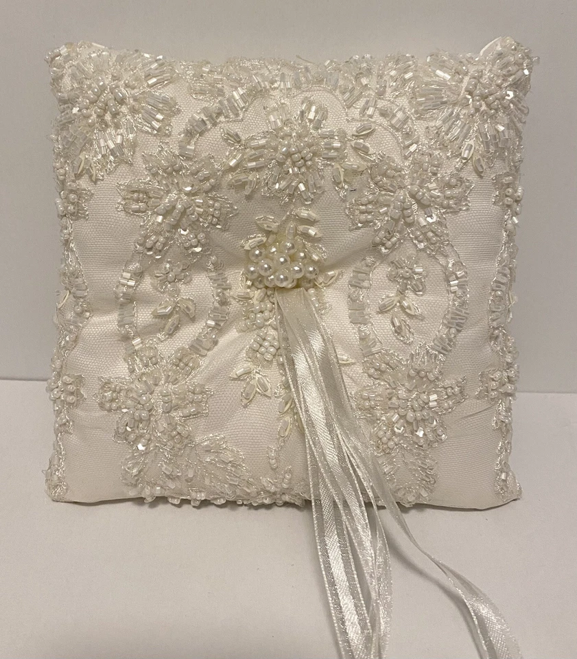  Almohada Anillo, Boda Cuentas Encaje Alta Calidad, Blanco, NUEVO Talla 7" Foto 1 de 4