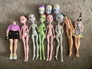 Monster High Doll Lot - Great For Parts Or OOAK Projects - Picture 1 of 6
