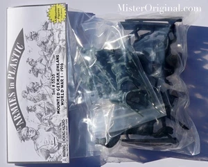Armies in Plastic: World War One - Mounted German Uhlans - 1/32 Scale (54mm) - Picture 1 of 3