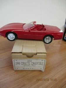 AMT ERTL1:25 #6044 1990 RED CHEVROLET CORVETTE CONVERTIBLE PROMO MODEL~NIB - Picture 1 of 3