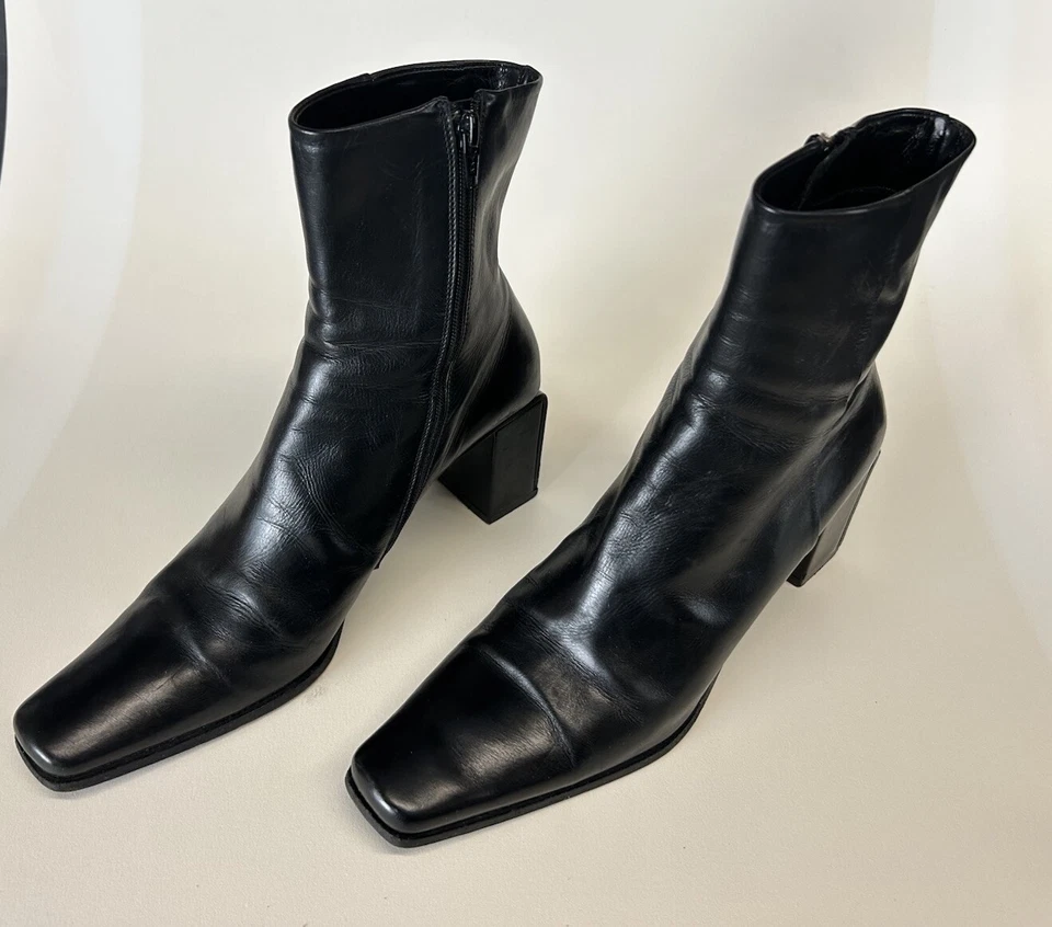 Botín Michel Perry de cuero negro con tacón ancho y cremallera para mujer talla EU 36,5 US 6,5 Foto 1 de 4