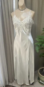 Vintage Rare Cacique Ivory Lingerie Sexy Lace Crochet. Made In USA. Size Small - Picture 1 of 15