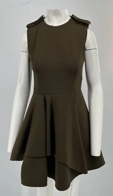 Mini Vestido Alexander McQueen 2015 Verde Ejército Sin Mangas Ajuste + Acampanado en Niveles talla 42 Foto 1 de 4