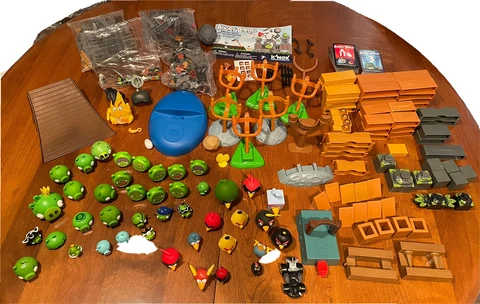 Angry Birds Go K'nex King Pig Castle Telepod Figures Kart Launcher Jenga Lot Cover