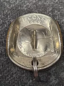 2004 Cowboy Hat Key Chain Charm Made from Wisconsin State/Territory Quarter - Picture 1 of 4