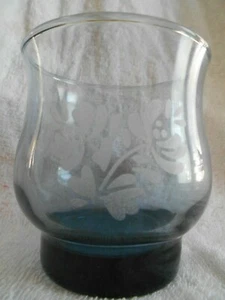 Yorktowne Tumblers 8 oz. (pairs) Tulip Weighted Bottom Glass Pfaltzgraff Blue ! - Picture 1 of 8