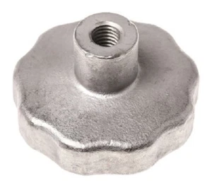 RS Pro STAINLESS STEEL SCALLOP KNOB 60mm Silver- M10x32mm Or M12x32mm - Picture 1 of 7