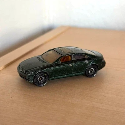 Vintage Matchbox Mercedes-Benz CLS500 Diecast Model Car Green 2005 Y2K 1:64 - Image 1 of 4