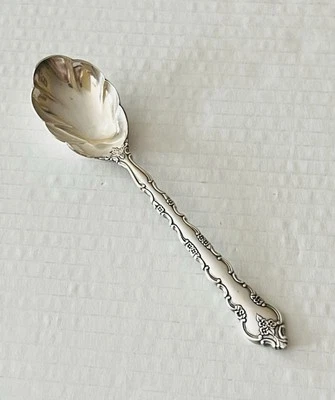 Cuchara International Silver Delicato Sugar Shell plateada brillante Foto 1 de 4