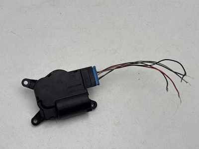 Volkswagen Touareg I 2004 Calentador de aire aleta actuador motor 7L0907511C LIU32413 Foto 1 de 4