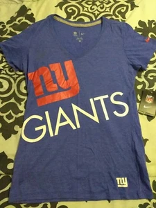 New York Giants Damen Gr. M V-Ausschnitt T-Shirt. Neu mit Etikett (Makel - siehe Bilder) - Bild 1 von 8
