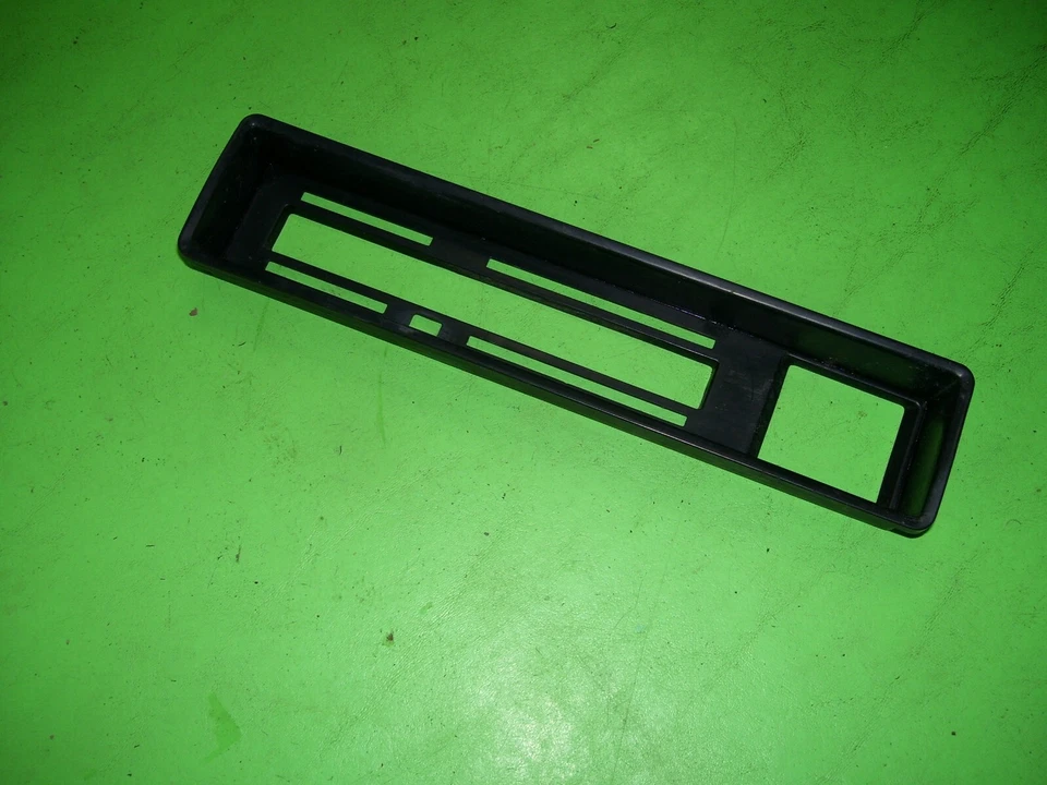 Dodge COLT 1987 unidad de control de temperatura aire acondicionado/calentador interruptor bisel Foto 1 de 1