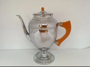 ALUMINUM COFFEE/TEA SERVER, BUTTERSCOTCH COLOR BAKELITE HANDLE, TIP & POUR - Picture 1 of 8