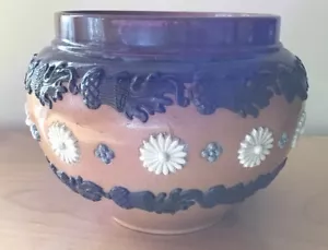 Royal Doulton Lambeth Bowl with Applied Flowers # 1172 - 3 3/4" H x 4 3/4"W - Picture 1 of 5