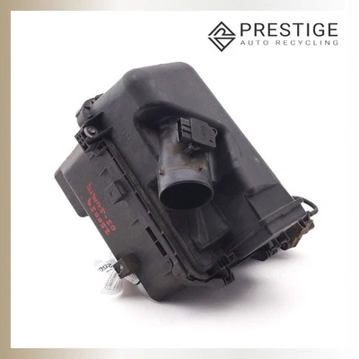 2004-2008 TOYOTA SOLARA CAMRY Air Intake Cleaner Tube Box 17700-0A210 OEM - Изображение 1 из 4