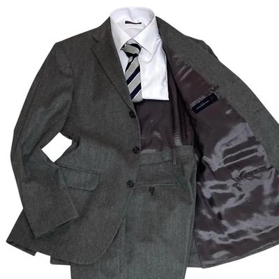 Traje Zegna Ermenegildo Lana Virgen Pura 100 3B M L Un artículo popular entre los hombres con Foto 1 de 4