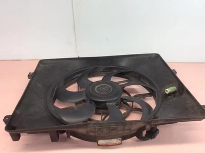 09 10 11 12 Hyundai Genesis cupé motor refrigeración ventilador N Foto 1 de 4